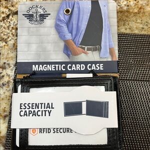 Dockers Brown RFID Secure Wallet